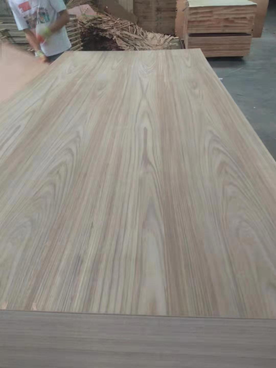 TEAK PLYWOOD 2