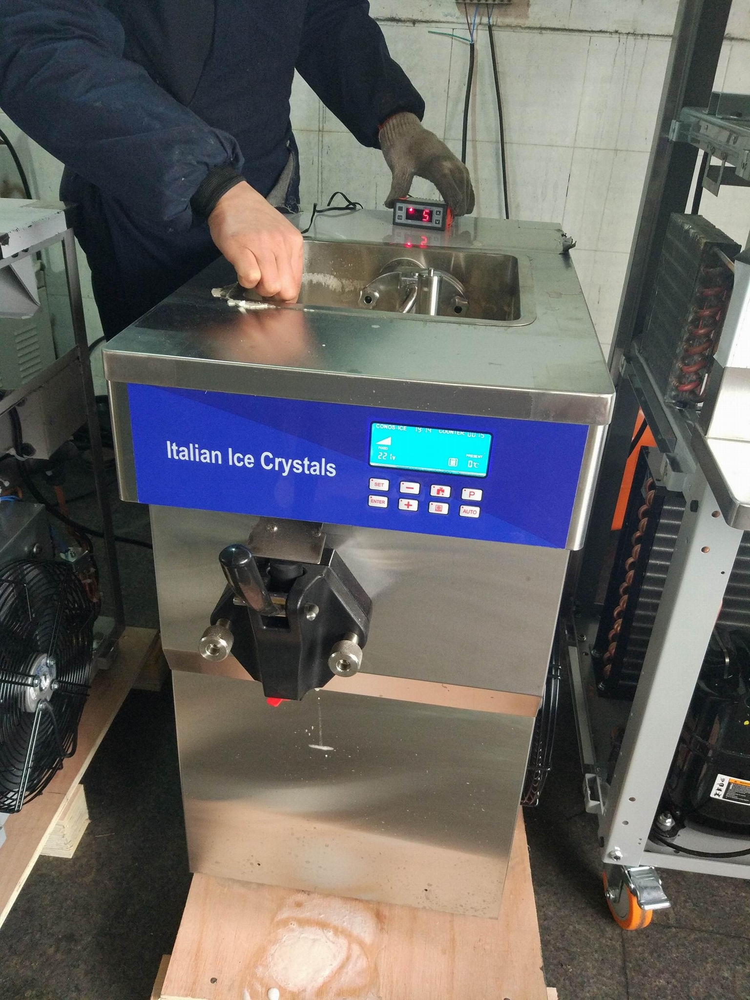 Table Top Ice Cream Machines （Model A26T） (China Trading Company