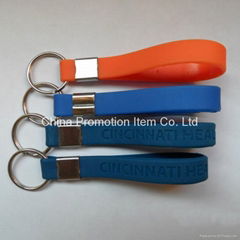 100% silicone solid color keychain