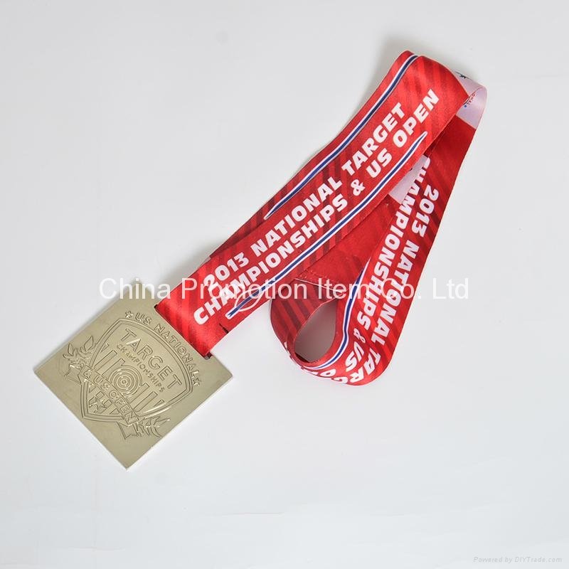 Custom high quanlity souvenir metal medals with ribbon 2