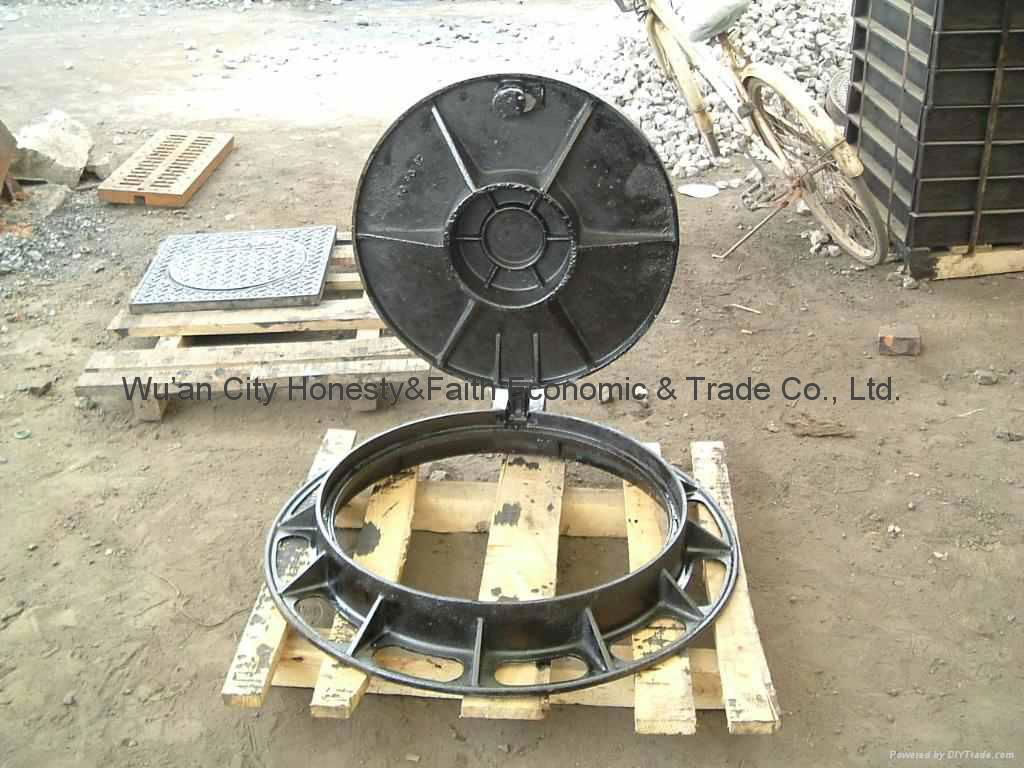 EN124 manhole cover and frame