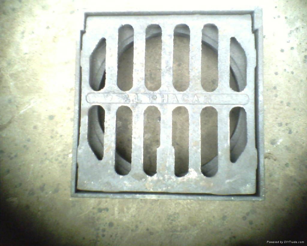 manhole cover 