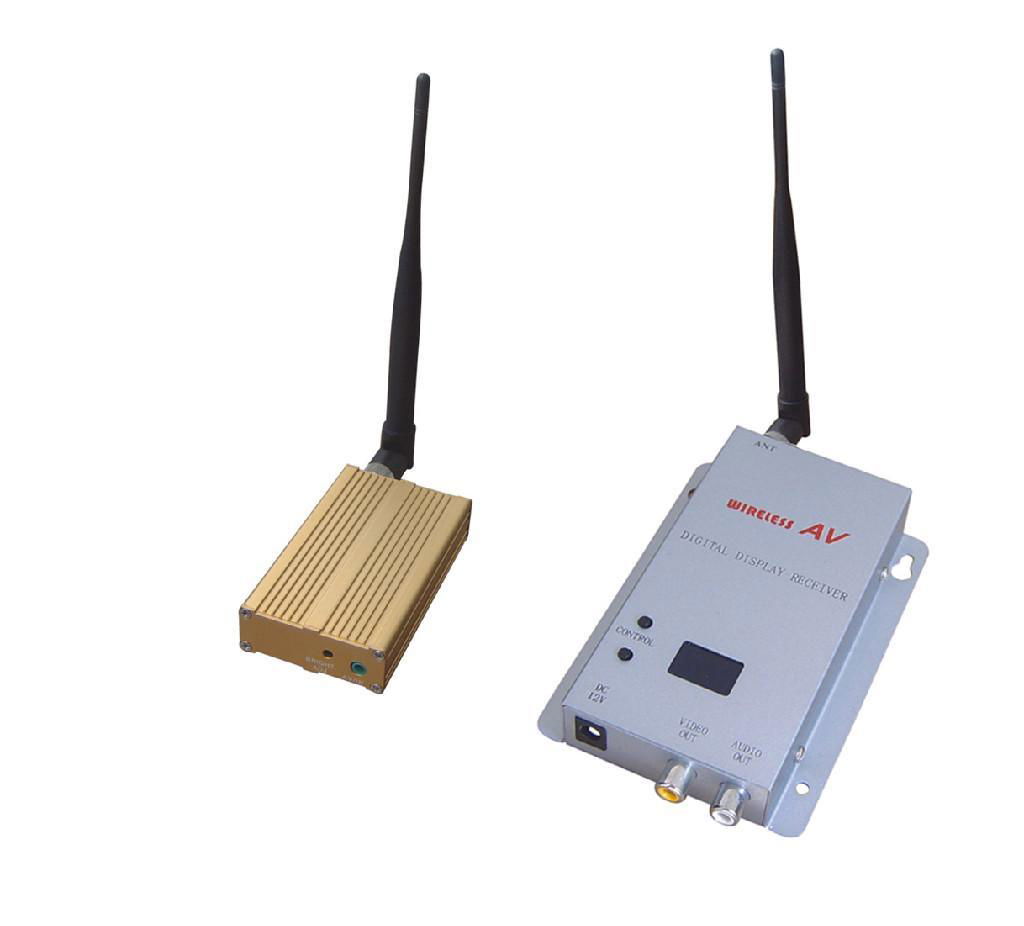 wireless transmitter and receiver 1.2 GHz 15CH 1000mW 2