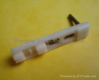 injection molded part with insert
