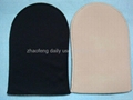 self tanning mitt 4
