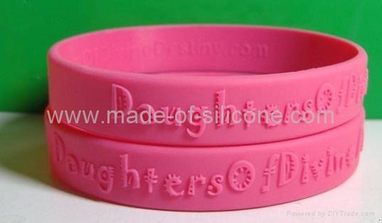 12 mm Embossed Silicone Wristbands  2