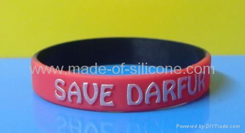 12mm Embossed Printed Silicone Wristbands 3