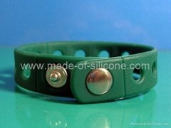 Silicone Wristbands With Holes