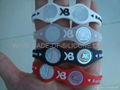 Power balance silicone wristbands 3