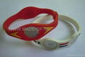 Power balance silicone wristbands 4