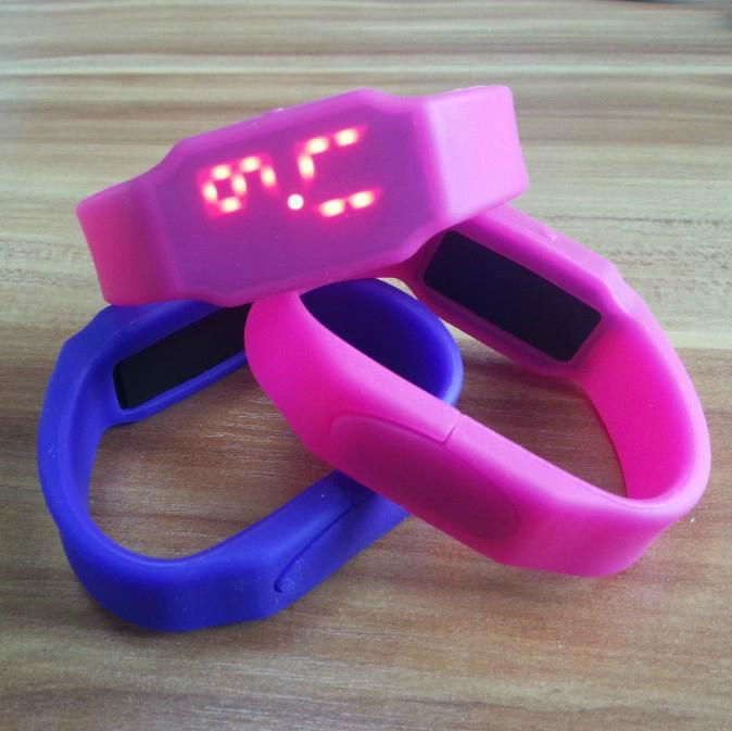 LED Flash Drive Watch 4