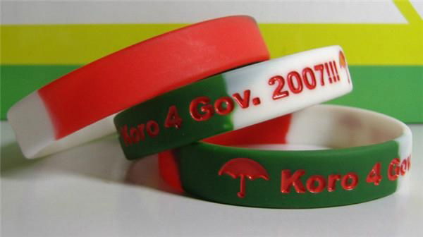 12mm Segmented  Color Debossed Ink Filled Silicone Wristbands 4