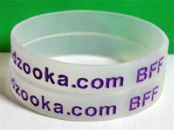 12mm Translucent  Debossed  Color Filled Silicone Wristbands 4