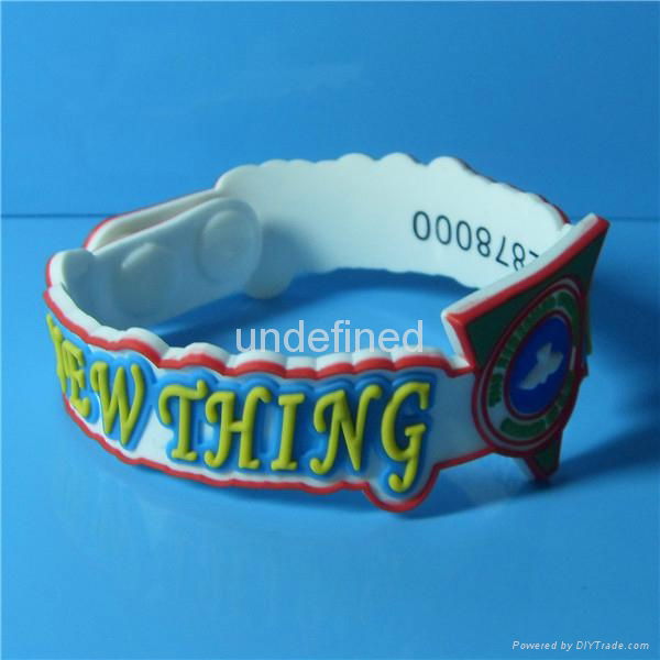 Custom Shape Soft  PVC Rubber Bracelets 3