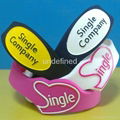 Custom shape  silicone wristbands 4