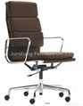 eames Soft Pad swivel management chair 