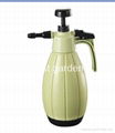 Hand sprayers