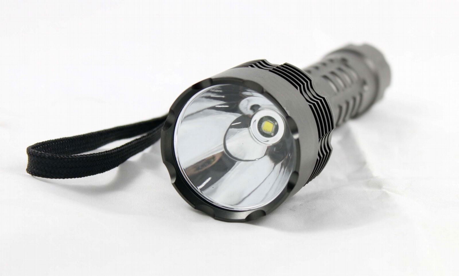 Aluminum high power led flashlight T067 4