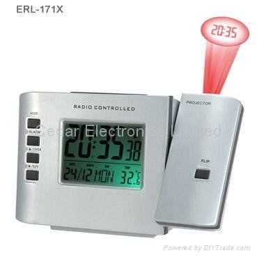Radio Controlled Projection Clock with LCD Calendar