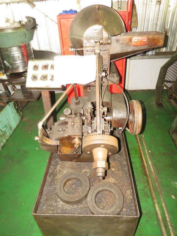 Chien Tsai M6 Used Screw Slotting Machine Taiwan, China Services