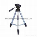  Tripod