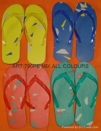 出口销非洲中东东南亚拉美的白鸽牌塑料微孔拖鞋 2