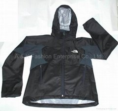 JACKET - WATER PROOF, WICKING
