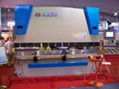 CNC hydraulic press brake