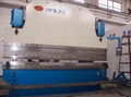 CNC hydraulic press brake 3