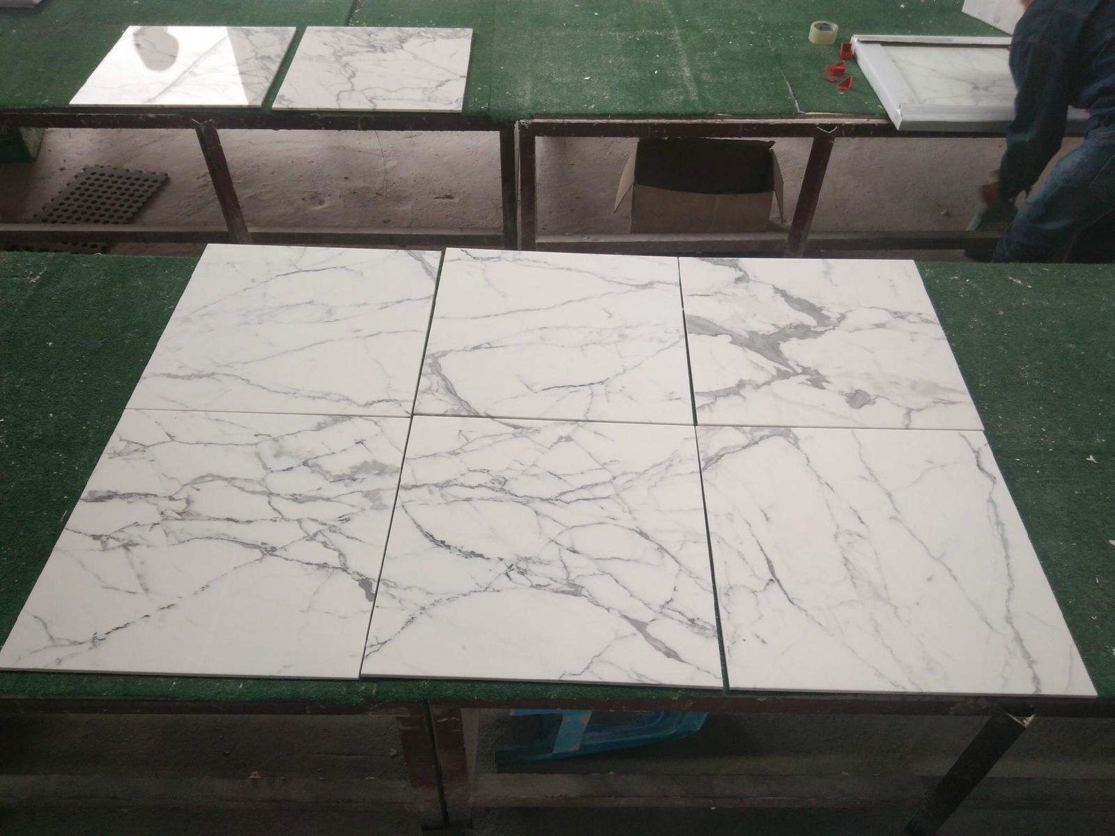 white calacatta 10mm thick marble tile 3