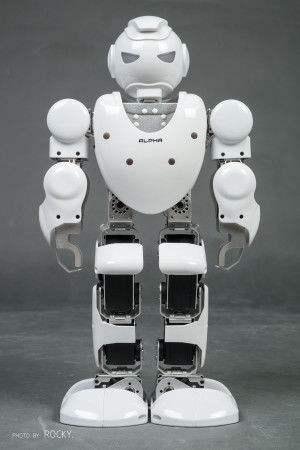 机器人外壳加工（智能机器人外壳加工） 2
