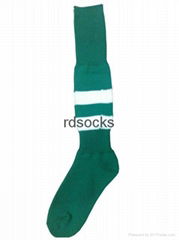 2014 novety design green custom knitted cotton long football socks