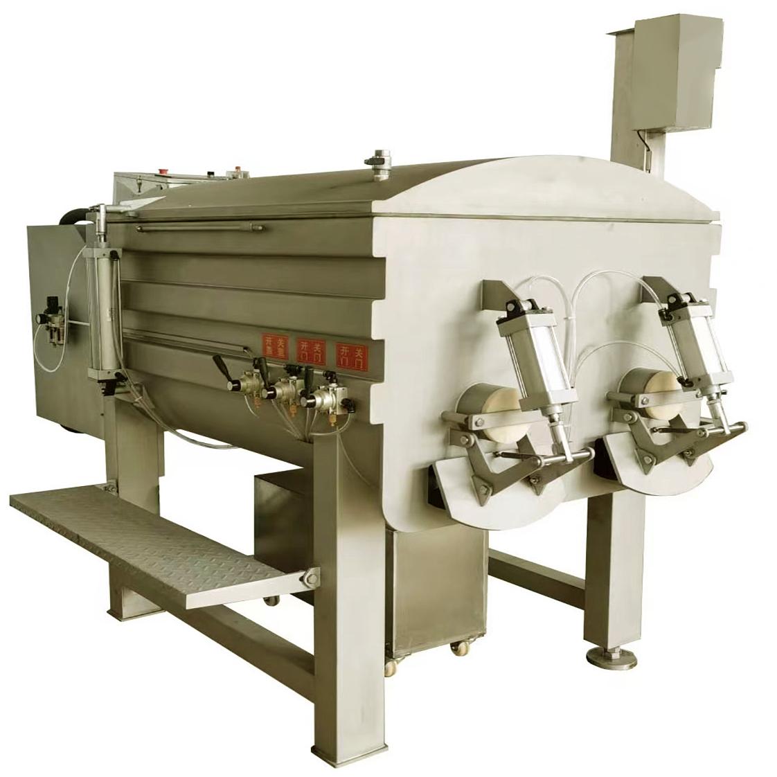 Vacuum Stuffing Mixer