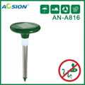Aosion 太阳能带灯驱蛇器 1