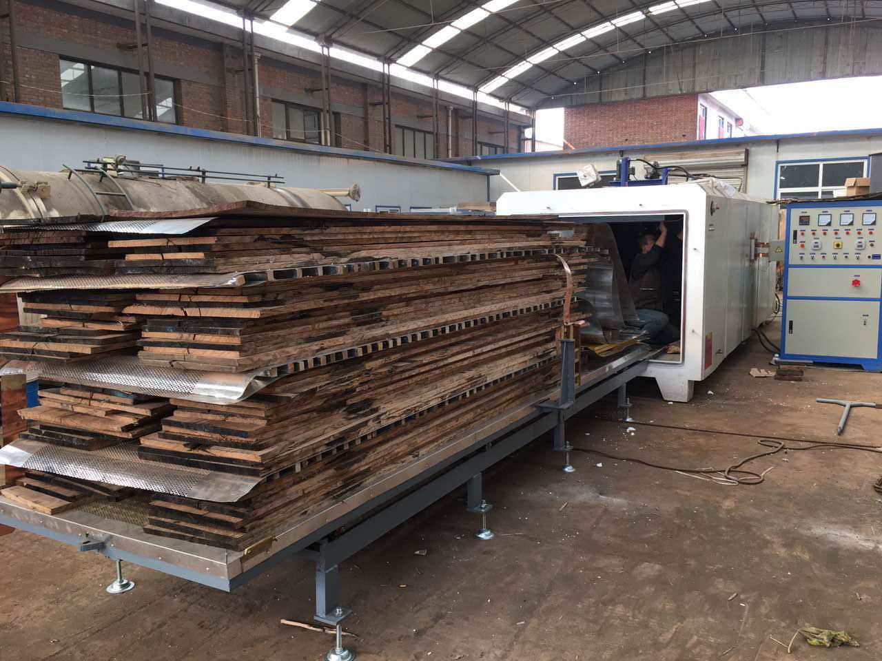 High Frequency Vacuum Wood Dryer Machine,SHGPZG10 3