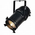 LED ZOOM PAR64 COB 200W 3200K IP 2