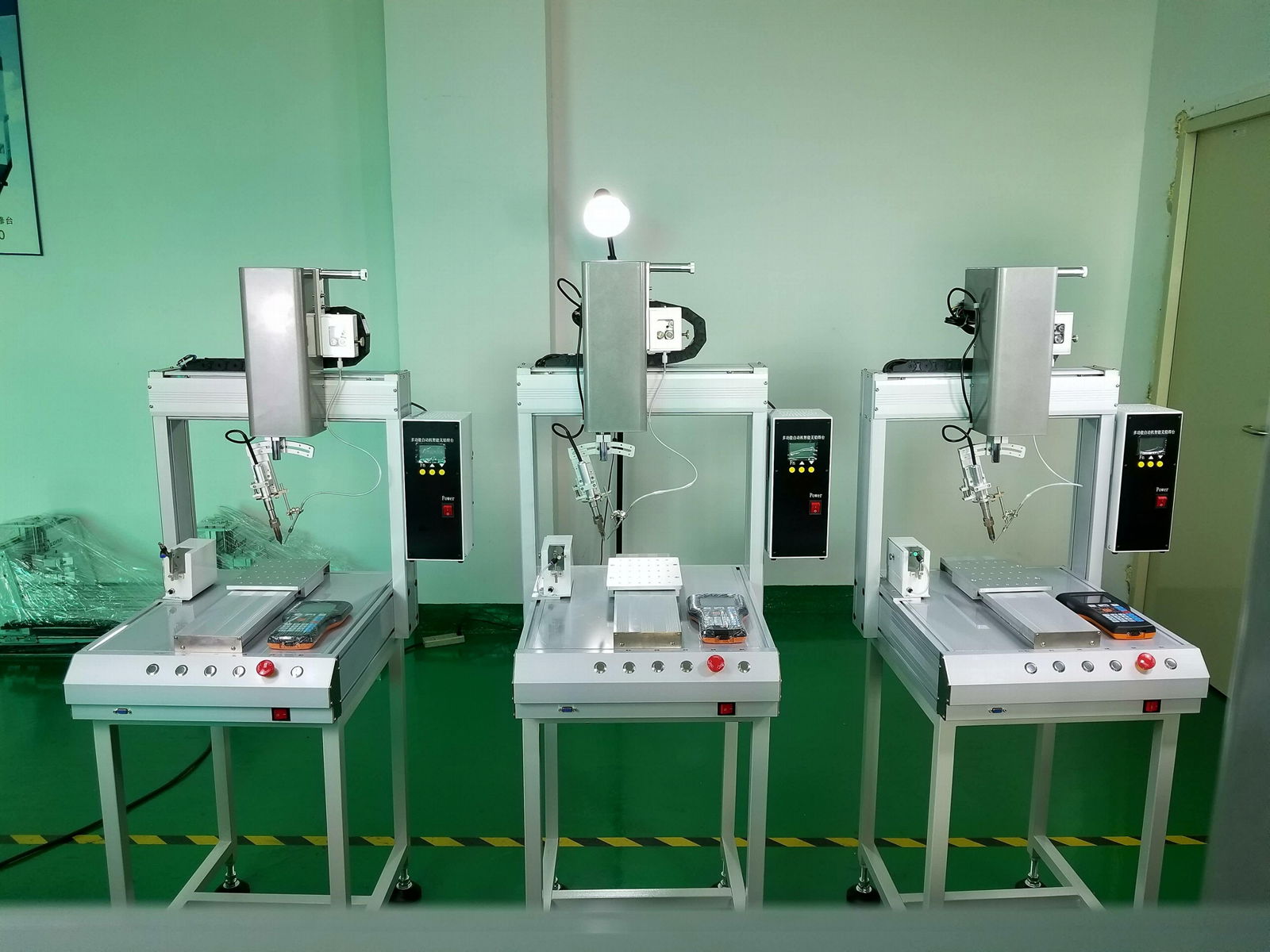  automatic soldering robot Applicable