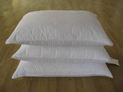 Feather pillow