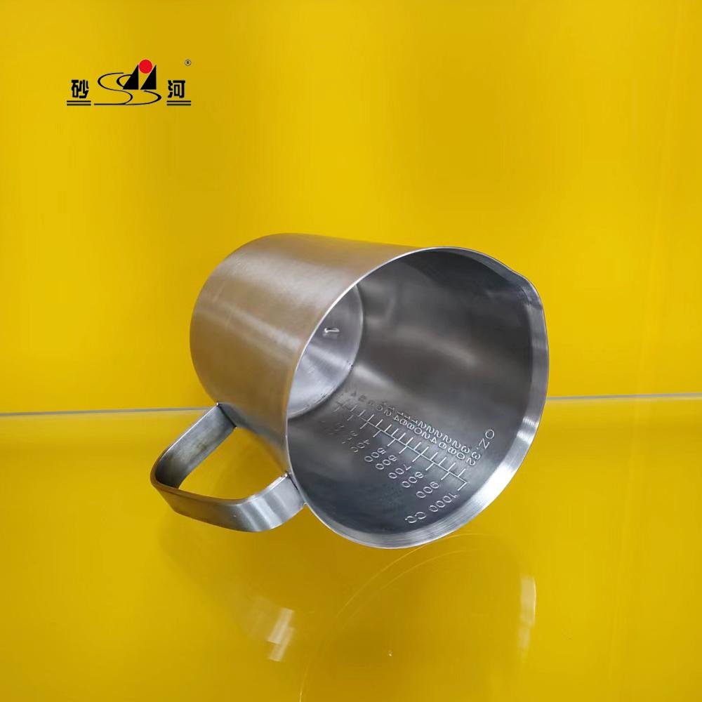 stainless steel  measuring cups with inner scale 4