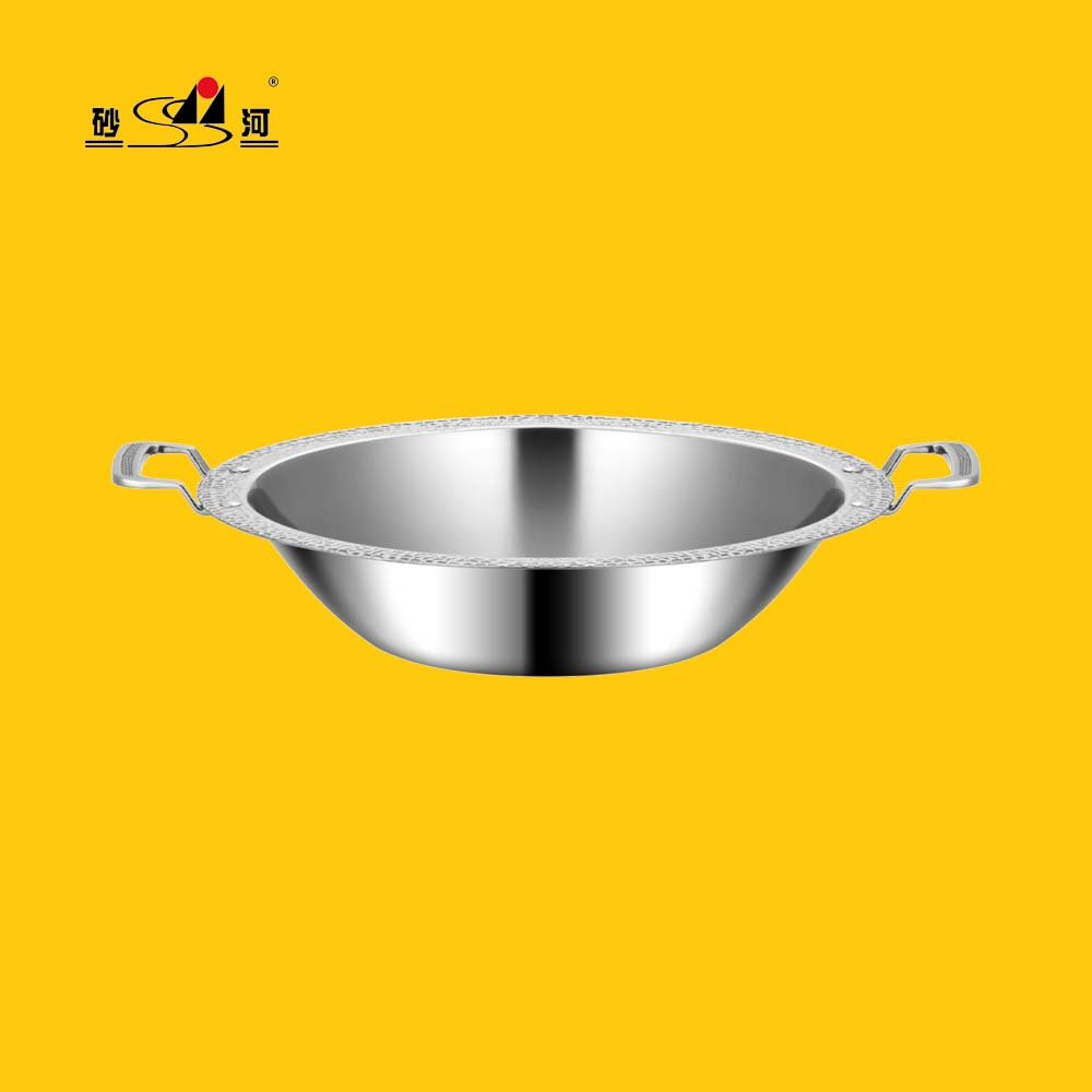 Stainless steel hammered finishes Chinese yinyang hotpot  3