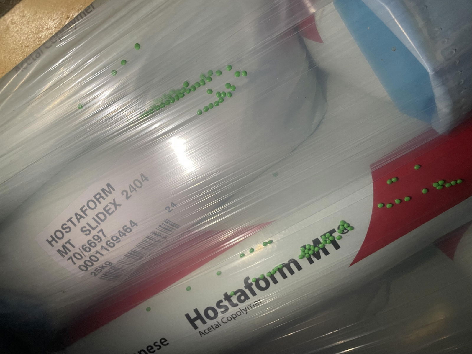 HOSTAFORM MT SLIDEX 2404 70/6697