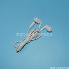 in-ear earphone