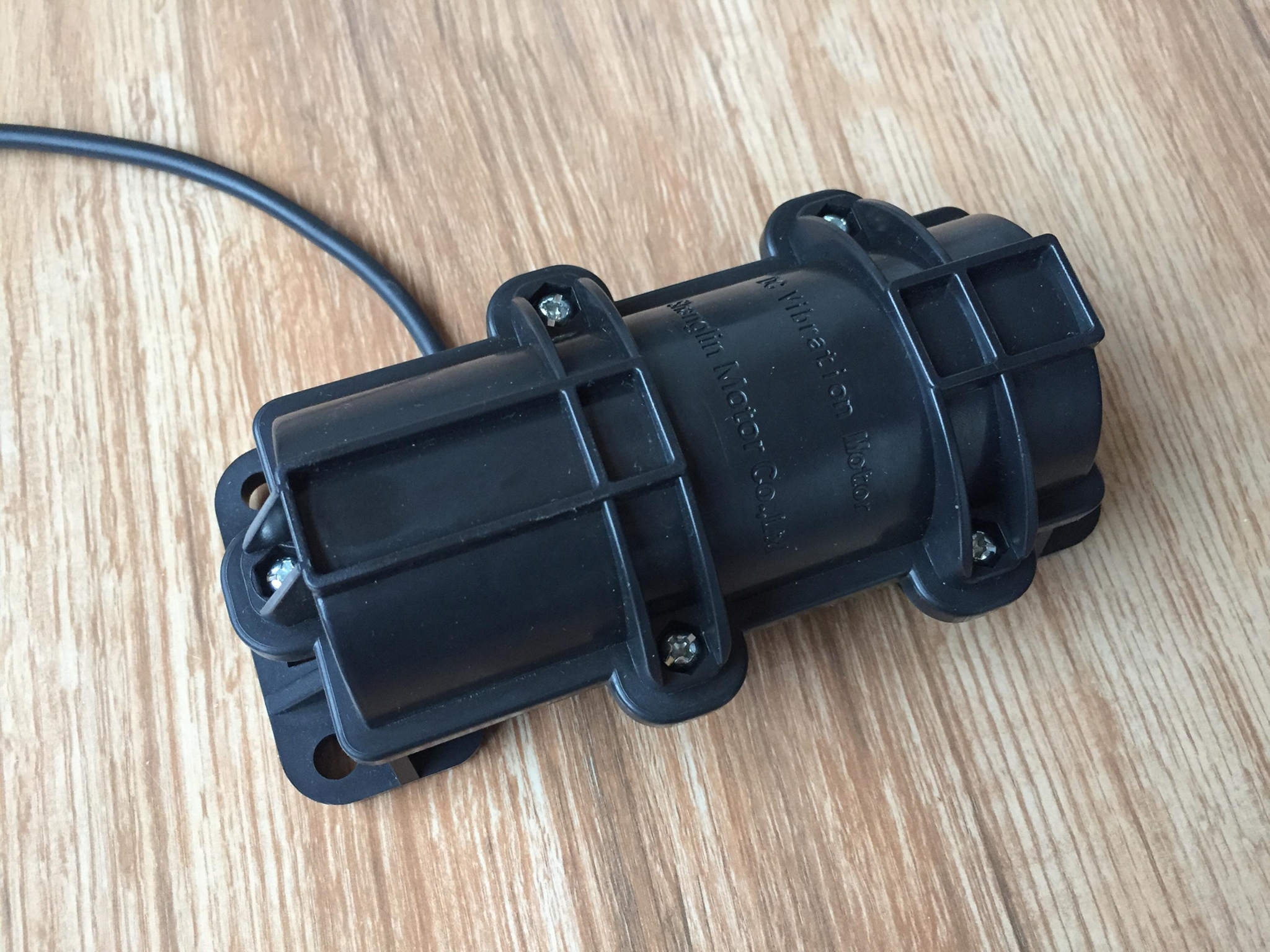 Brushless vibration motor