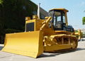 165 hp bulldozer (=komatsu D65A )