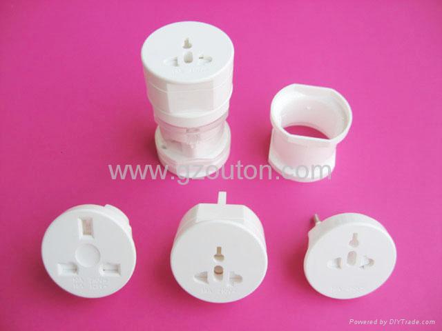 Travel Adaptor (UTA-301) 2