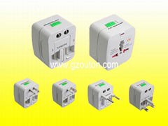 Travel    Adaptor 931L