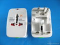 Travel    Adaptor 931L 3