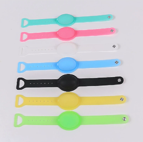 new design eco friendly slicone wristband hand sanitizer dispenser bracelet 19