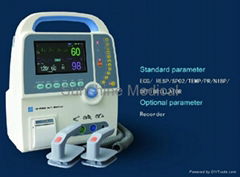 Portable Defibrillator with monitor