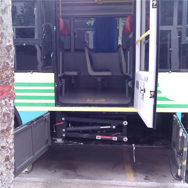 CE certified Hydraulic Wheelchair Lifts for Tourist Bus and Coach 5